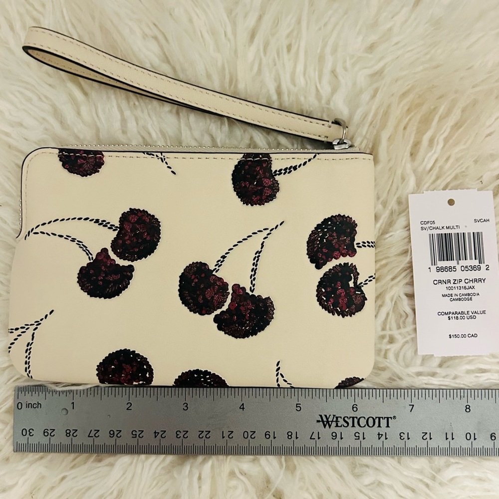 Coach Chalk Corner Zip Wristlet with Sparkling Red Cherry Ascents NWT - Picture 2 of 3